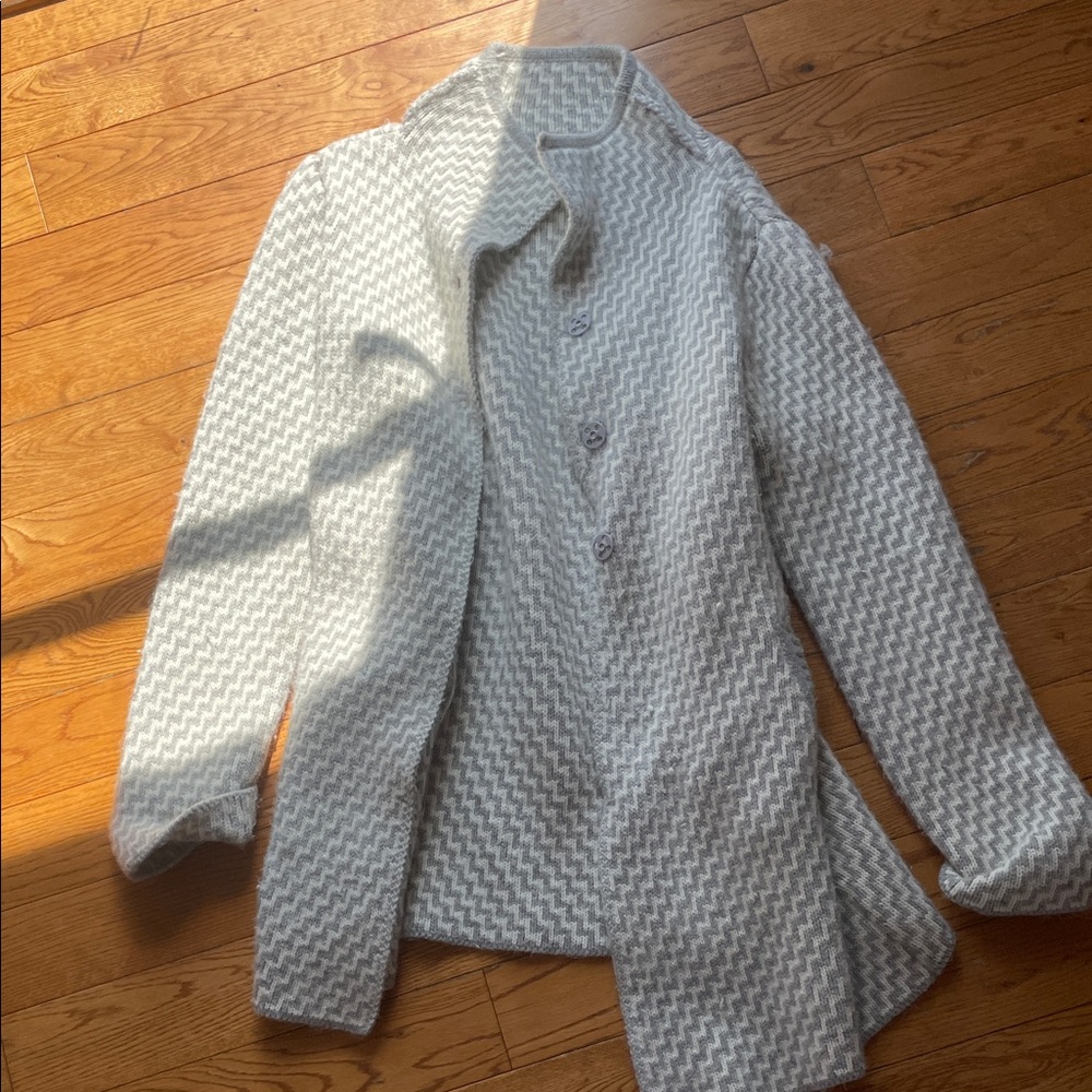 Women's Ivory Patterned Button-Front Coat